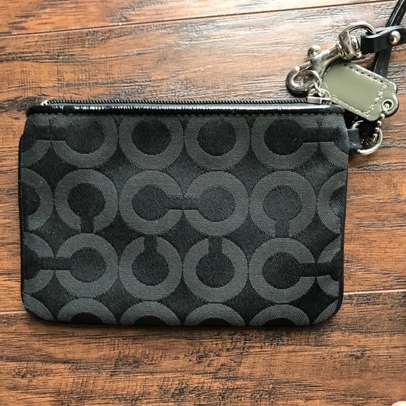 Coach wristlet - Picture 2 of 4